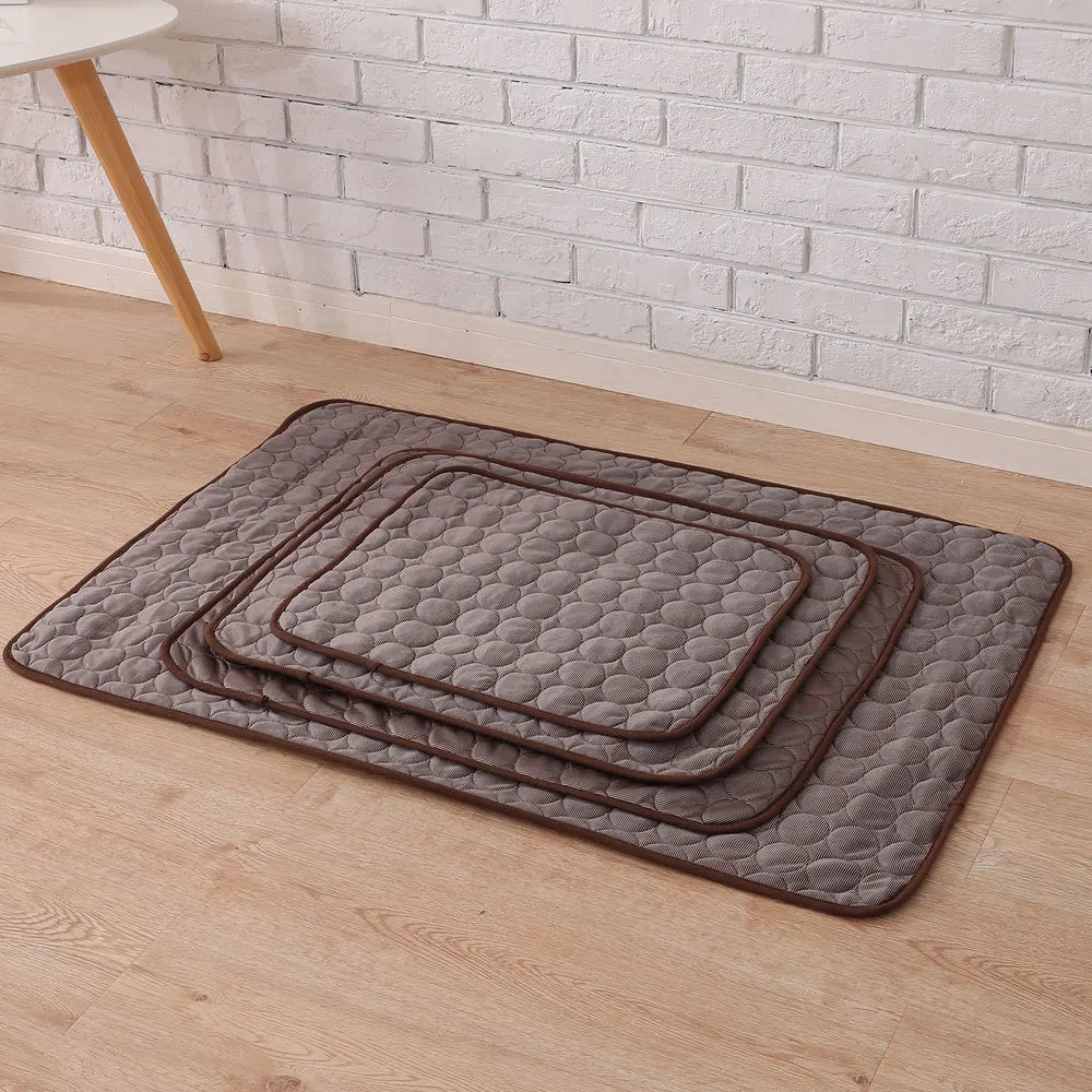 CoolNest™ Pet Cooling Mat – Soft Ice-Silk Summer Bed for Pets